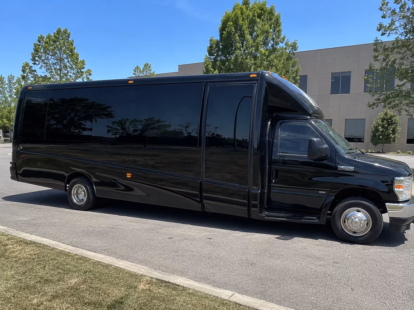 ontario military ball ceremony and veterans group transportation