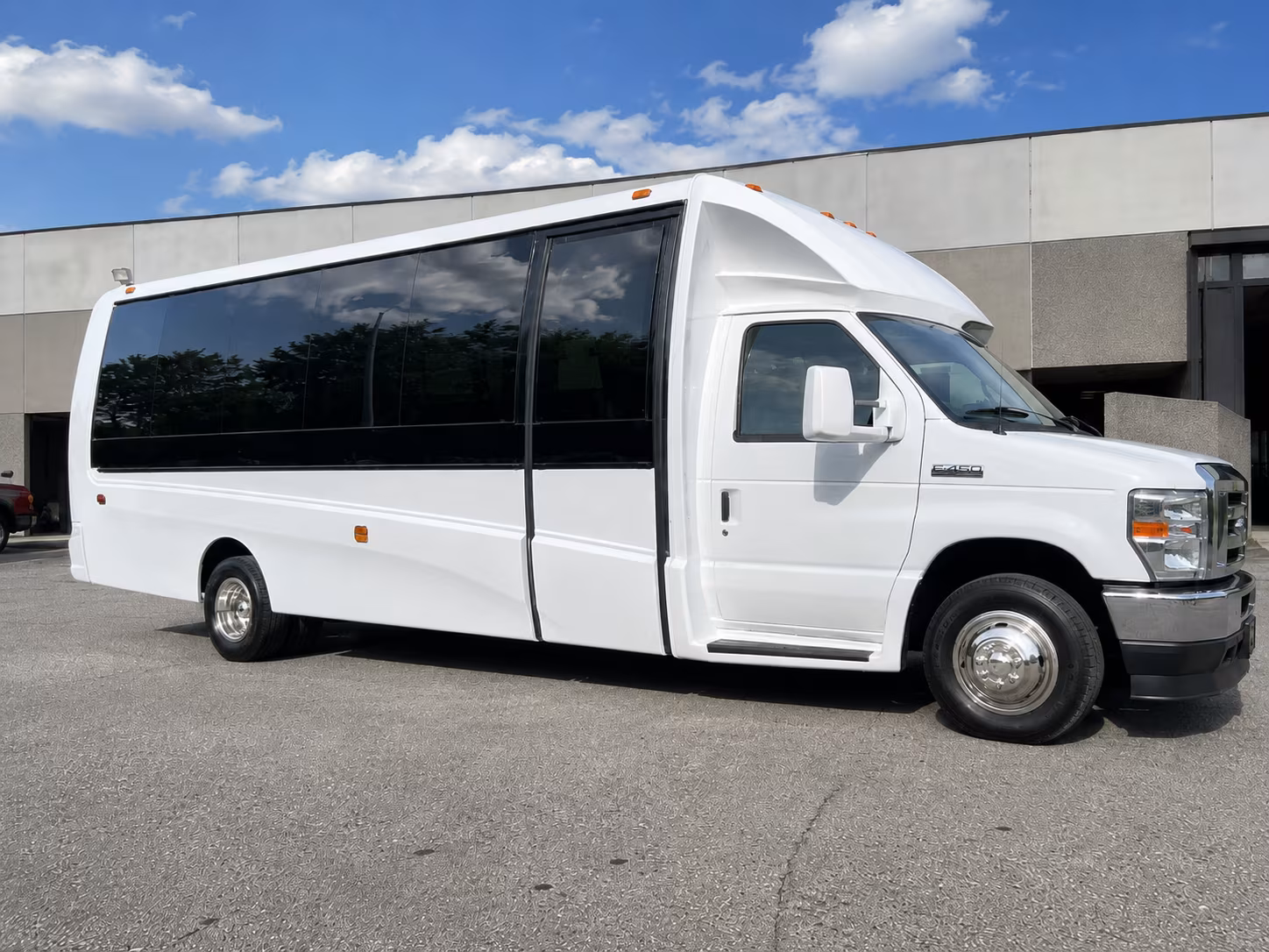 winery tour bus rentals from ontario to temecula